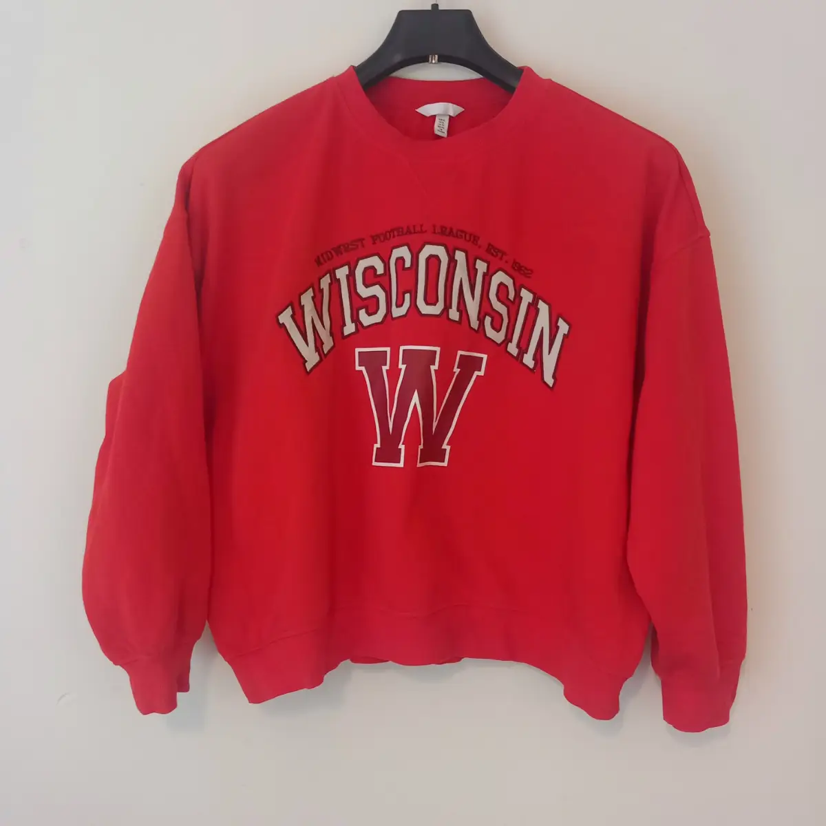 H&M Red Wisconsin W Graphic Print Crew Neck Sweatshirt Men's XL,Vintage, Retro