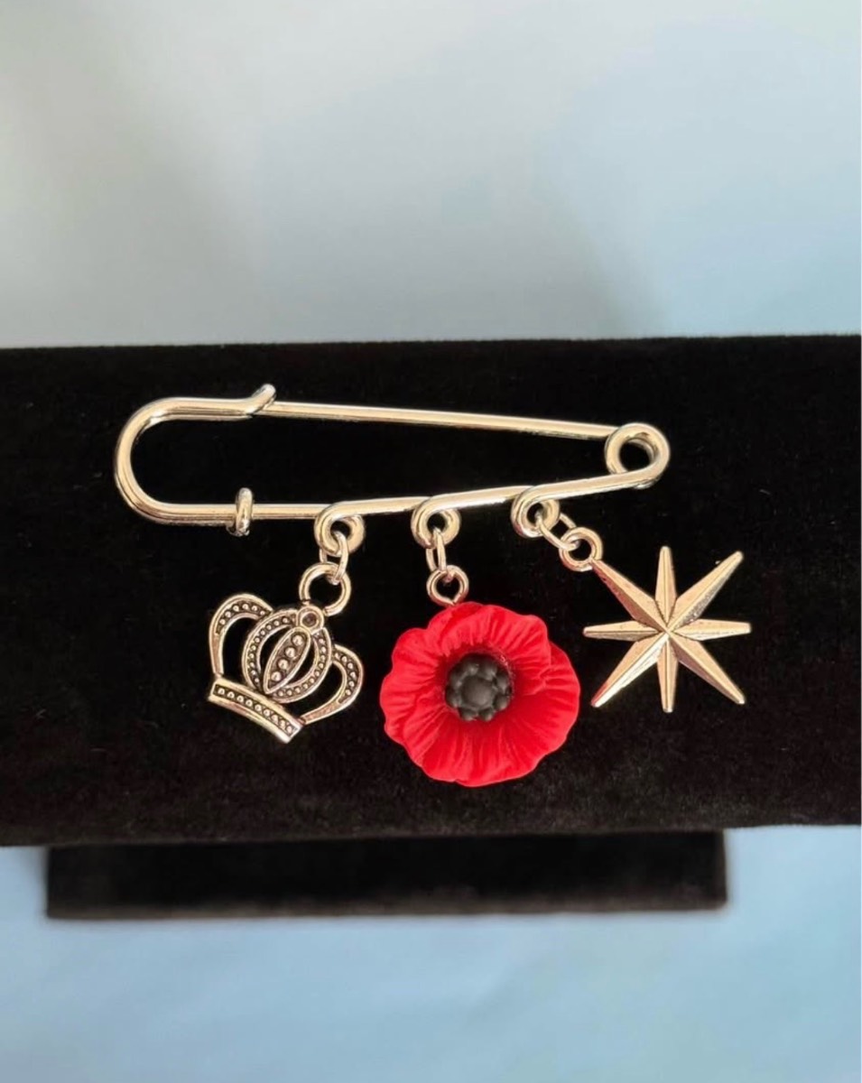 Handmade Crown Poppy Star Brooch