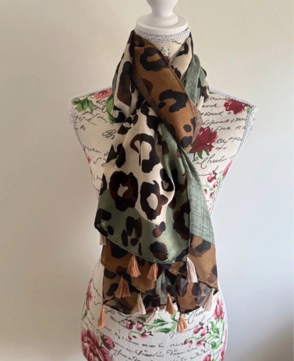 Leopard Print Color Block Tassel Thin Shawl