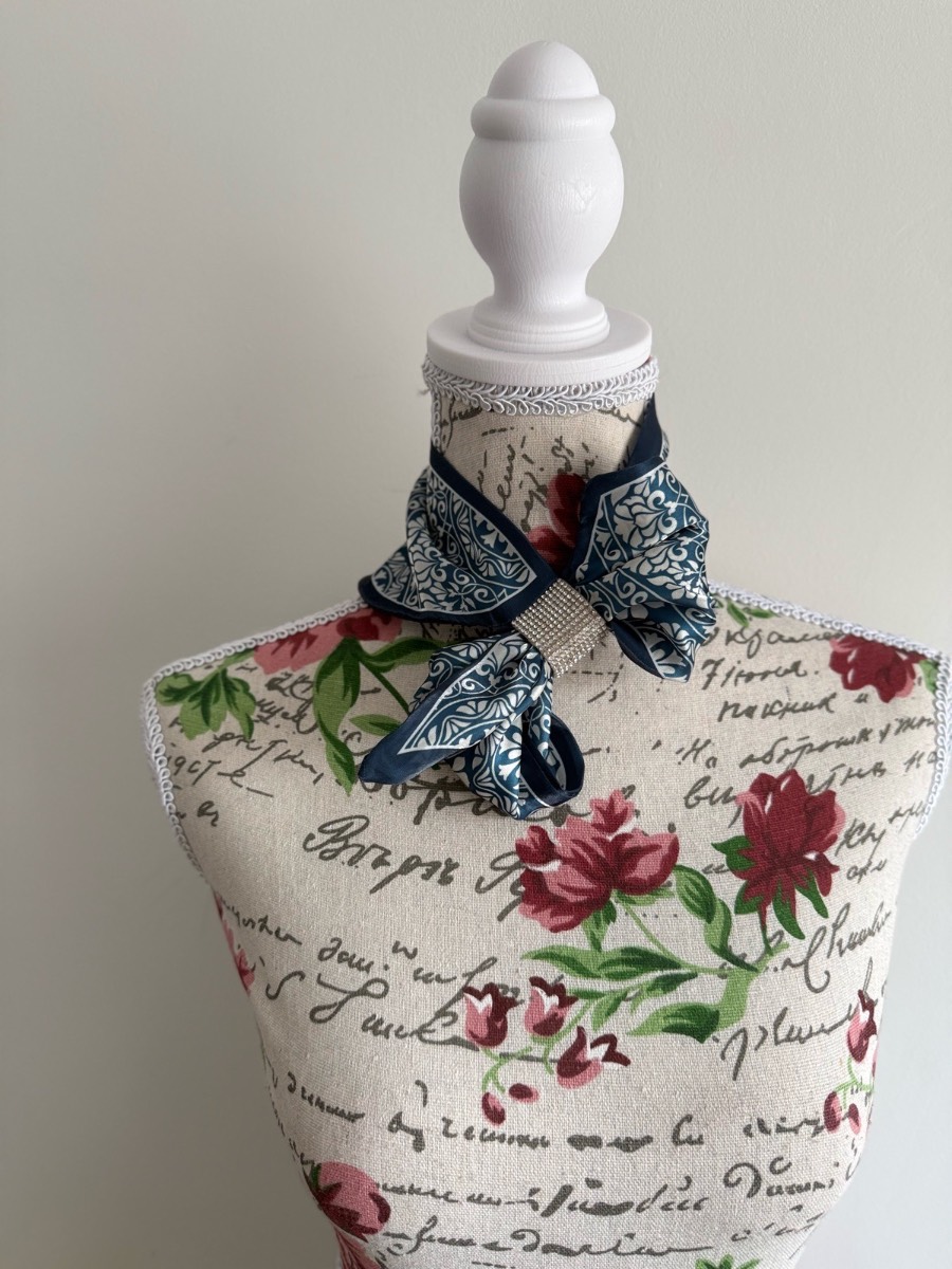 Vintage Blue Ornate Polyester Neck Scarf