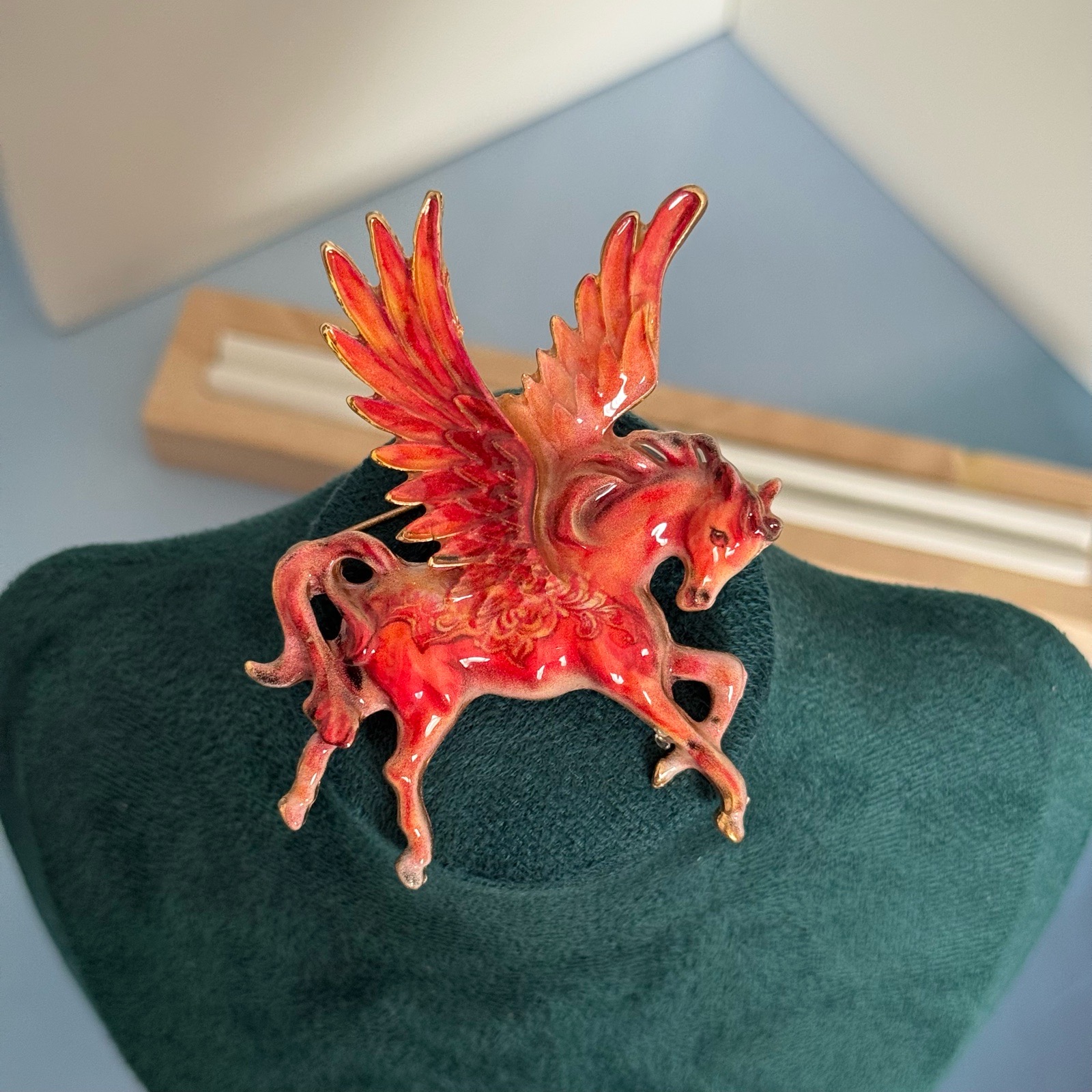 Red & gold winged horse brooch