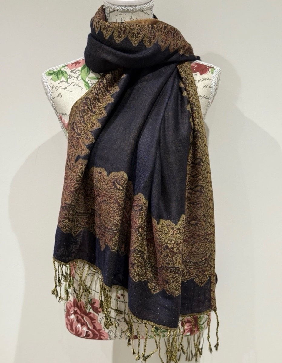 Exquisite Jacquard Shawl for Women