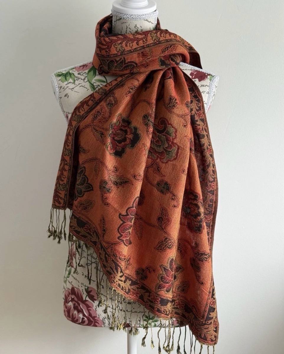 Fashion Printed Polyester Narrow ScarfLightweight Women’s Headscarf Shawl