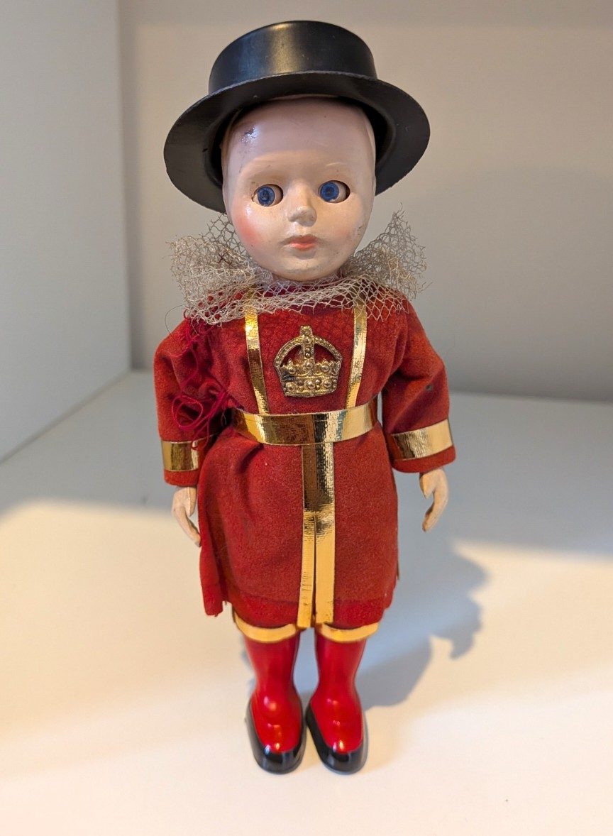 Vintage English Soldier Souvenir Doll – believed to date from the 1960s.