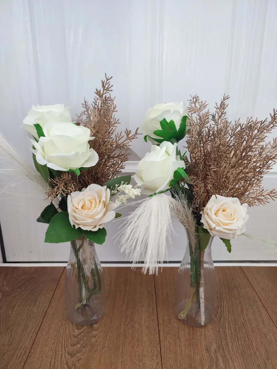 Artificial flower decoration x3
