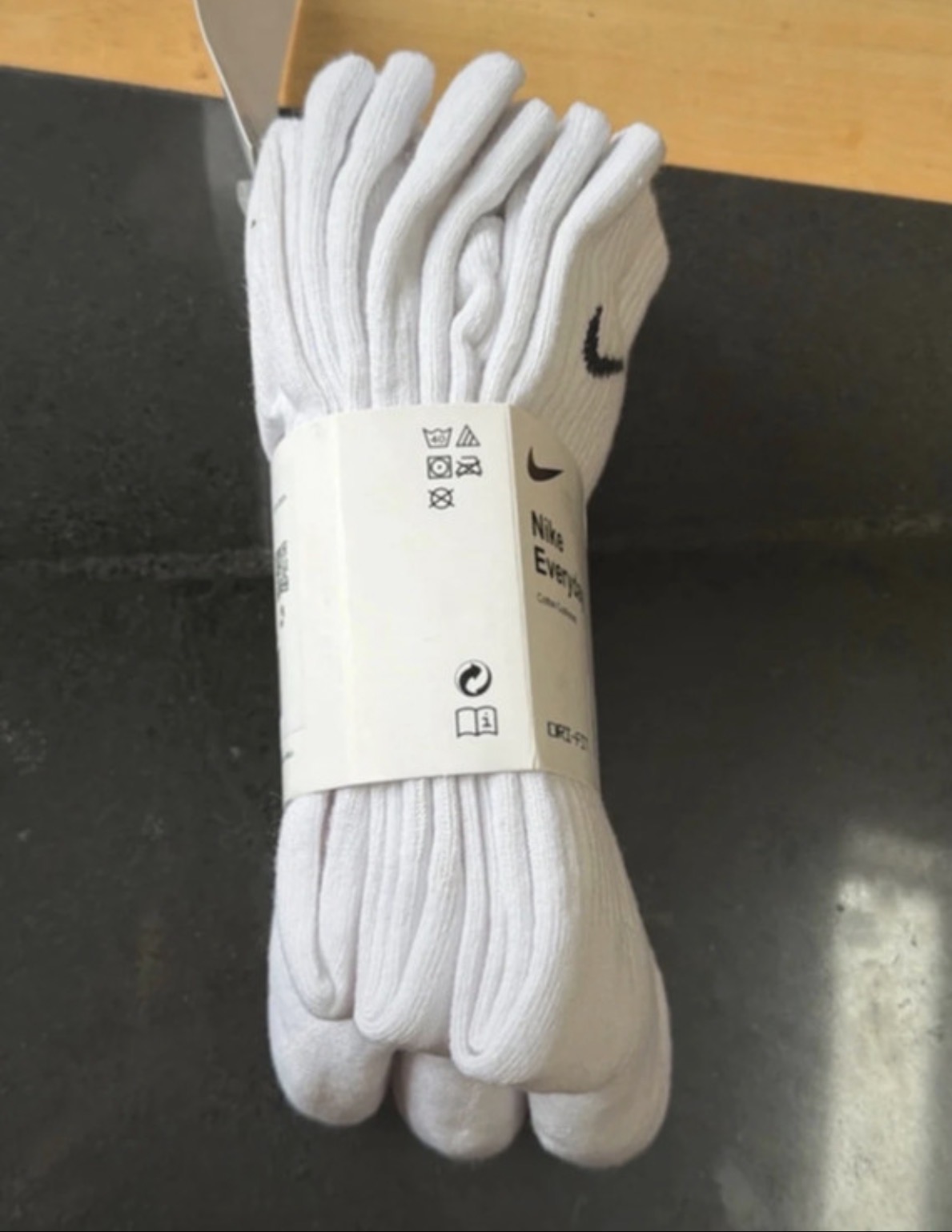 Nike everyday dri-fit 3pk crew white size L 8-11