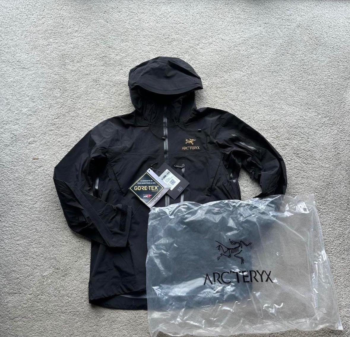 arctrex alpha SV GORE-TEX jacket