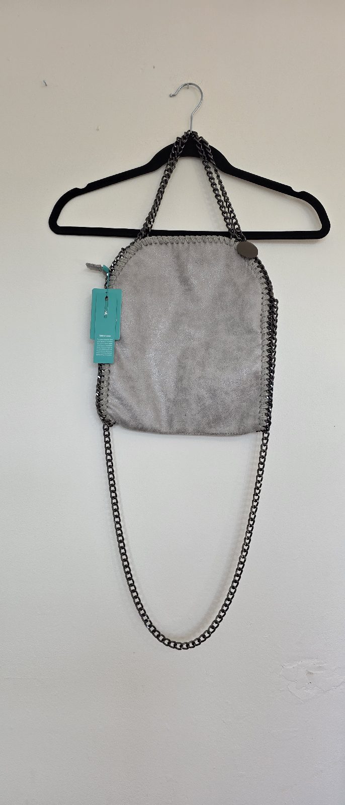 Stunning grey with black chain shoulder bag