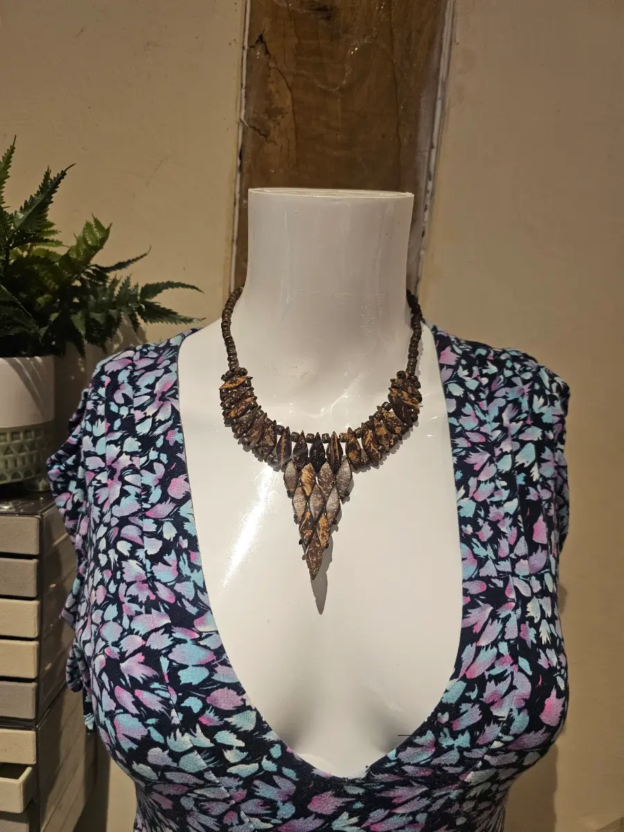 Boho Tribal Coconut Shell Statement Necklace Adjustable Handmade Natural Brown