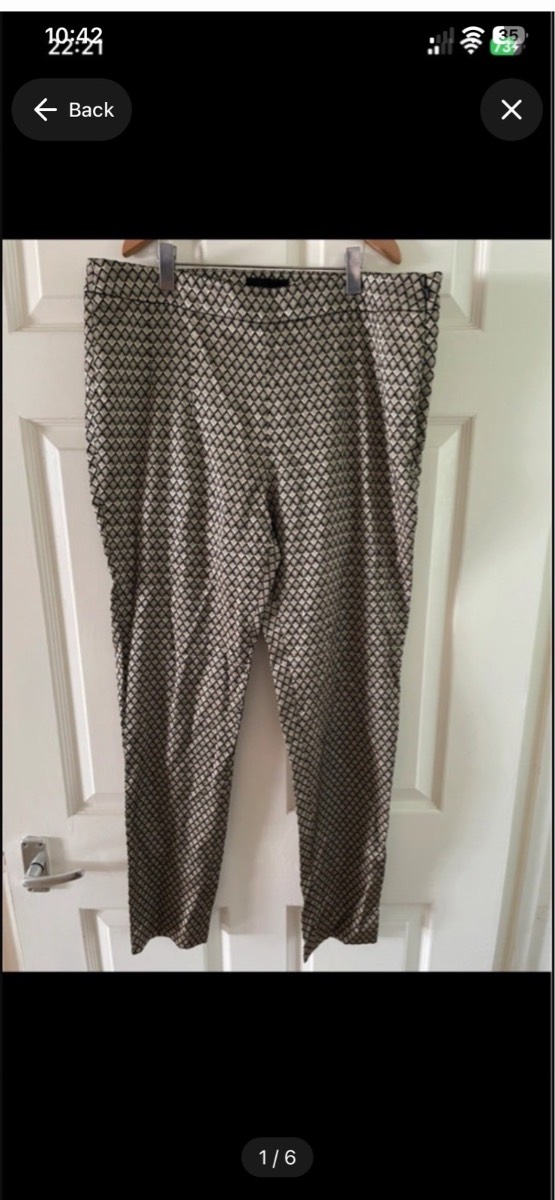 Coast gold black trousers in size 14 with zip on the right hand side