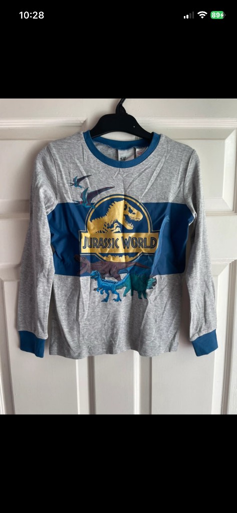 H&M Jurassic World T-shirt, size 6 to 8 years