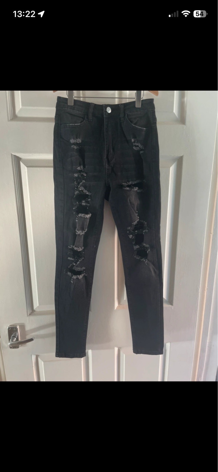 Shein ripped jeans in black in size medium