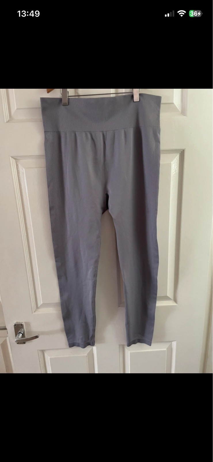 Workout high waisted activewear leggings and grey in size XL 18-20
