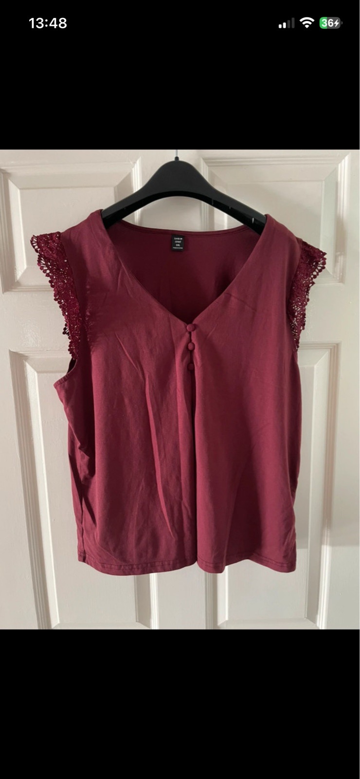Shein curve top in burgundy in size 1XL