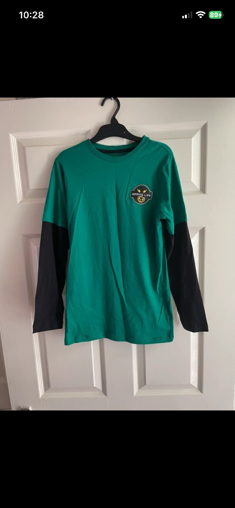 F&F kids gaming life long sleeve T-shirt in size 11 to 12 years