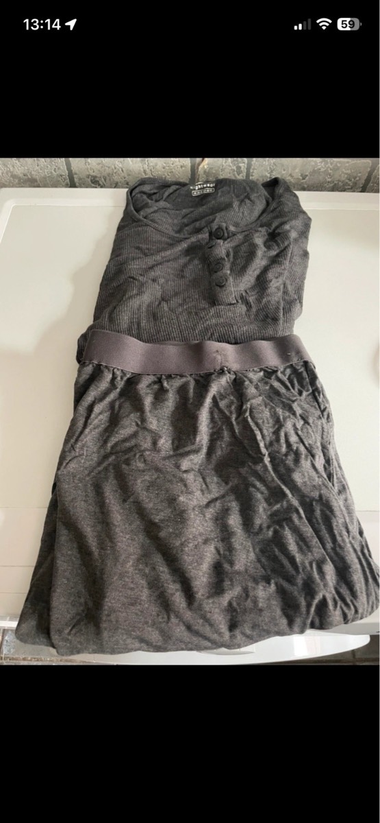 F&F nightwear PJ set in grey top size 20-22 bottom size 16-18