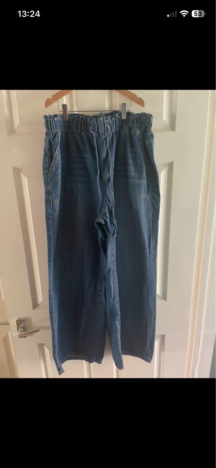 Shein curve wide legged blue denim jeans in size one XL