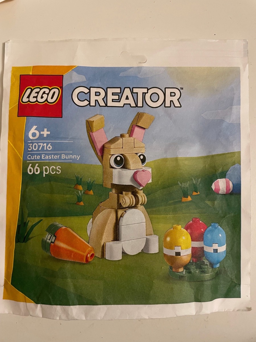 Lego Creator: Cute Easter Bunny (30716)