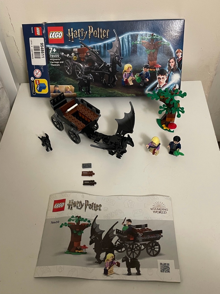Lego Harry Potter: Hogwarts Carriage and Thestrals (76400)
