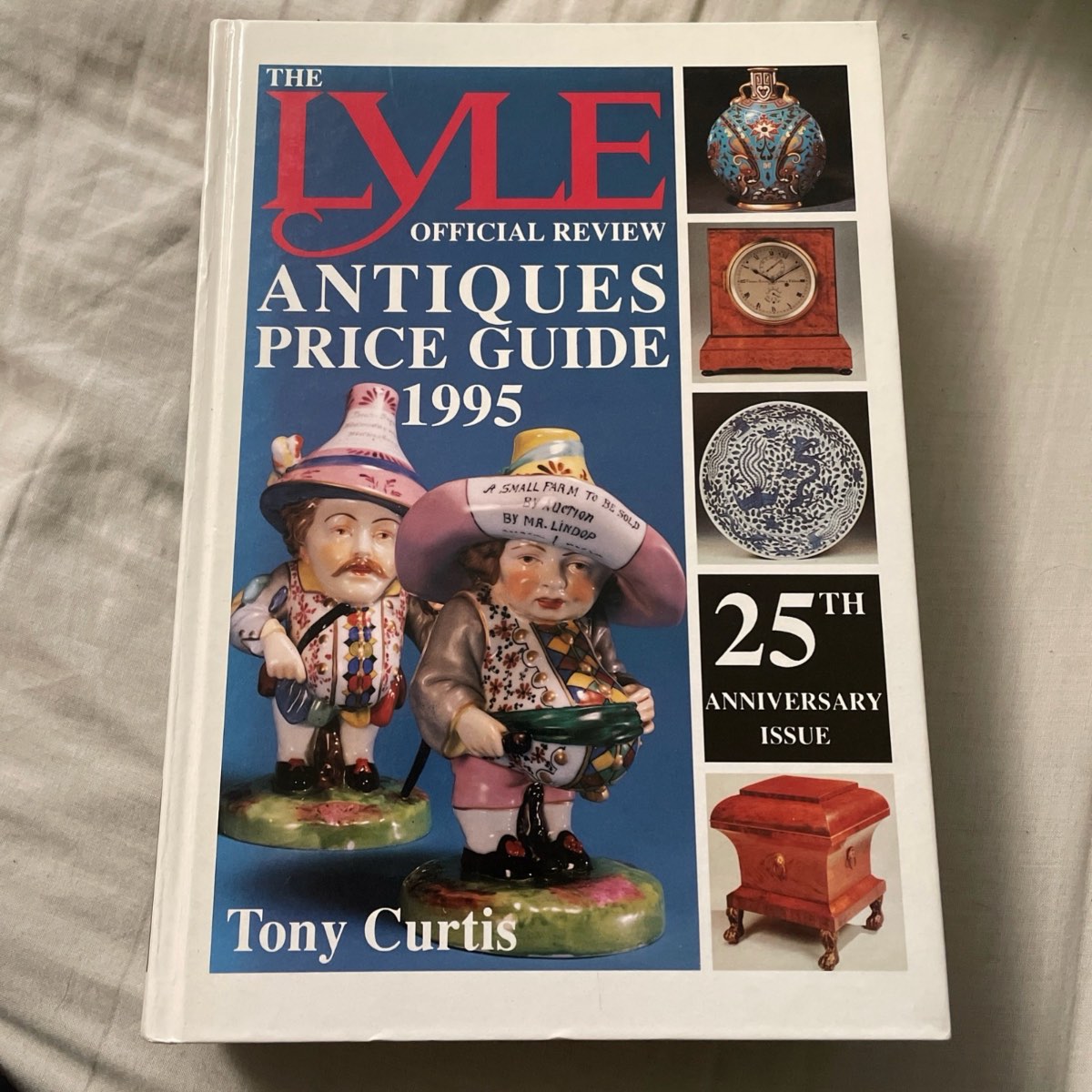 The Lyle Official Review Antiques Price Guide 1995