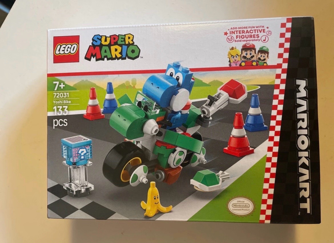 Lego Super Mario: Yoshi Bike (72031)