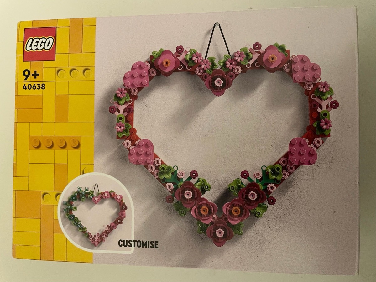 Lego: Heart Ornament (40638)