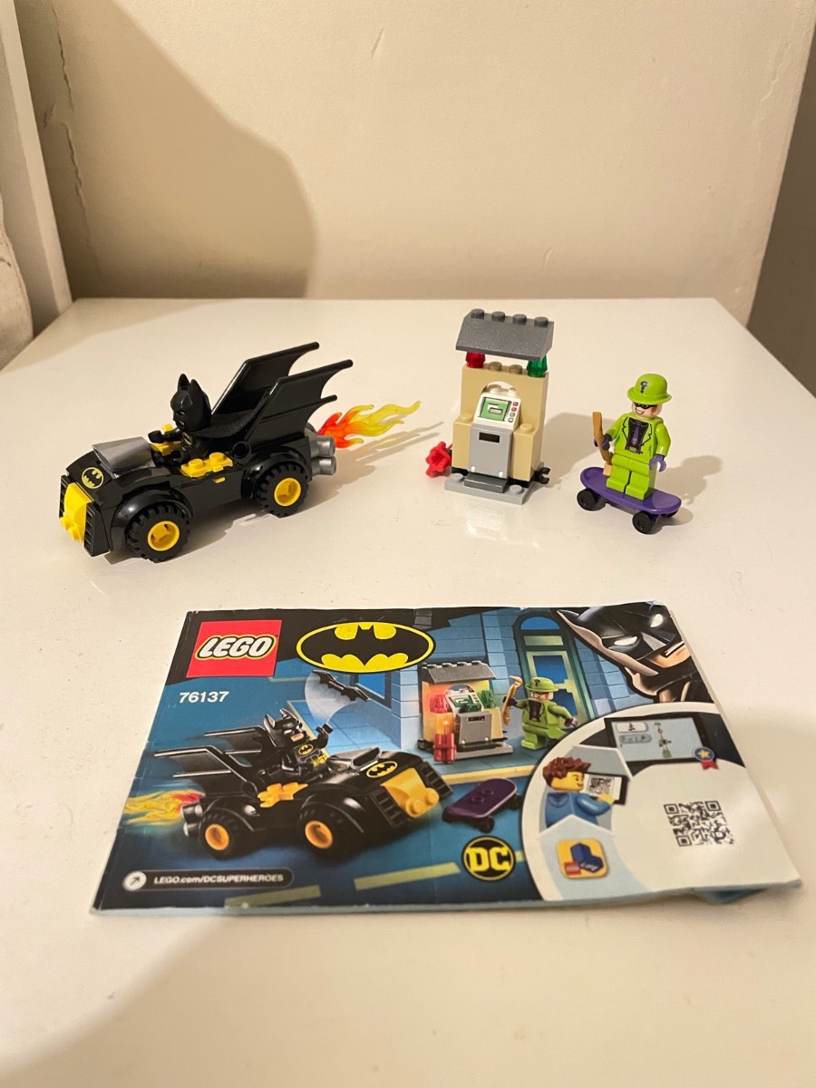 Lego DC Superheroes: Batman vs. The Riddler Robbery (76137)