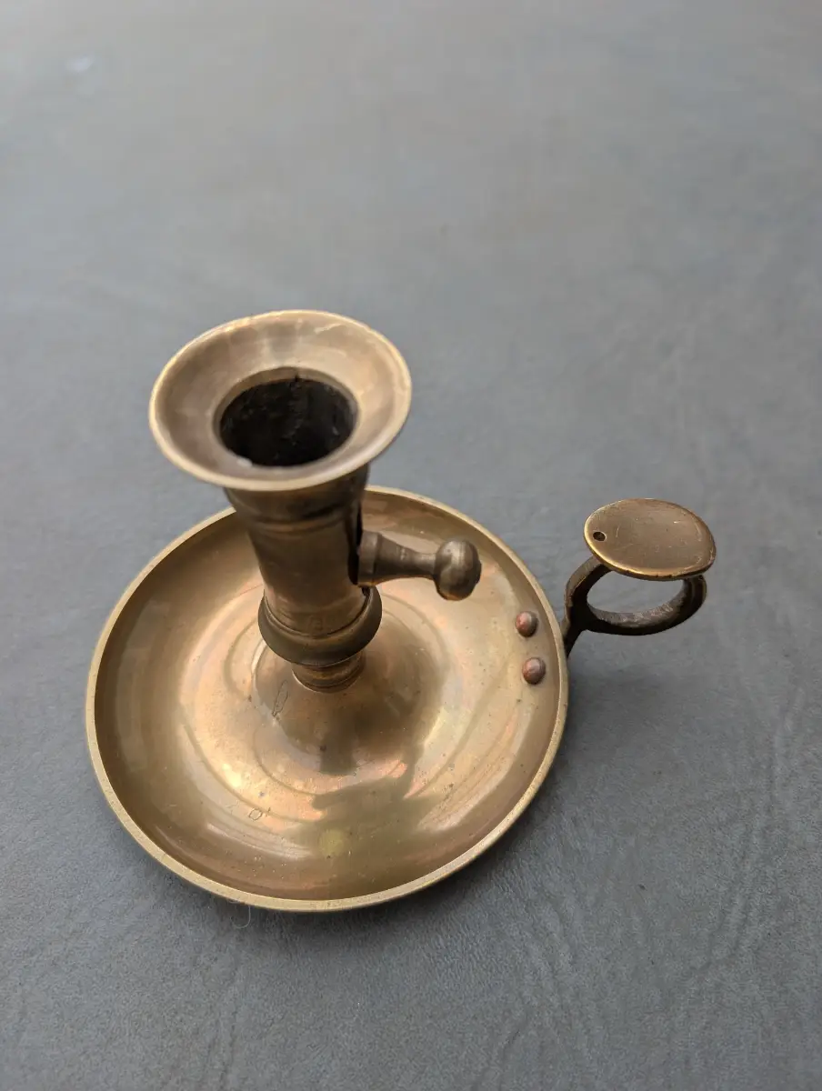 vintage brass chamberstick candle holder wee Willie winkie
