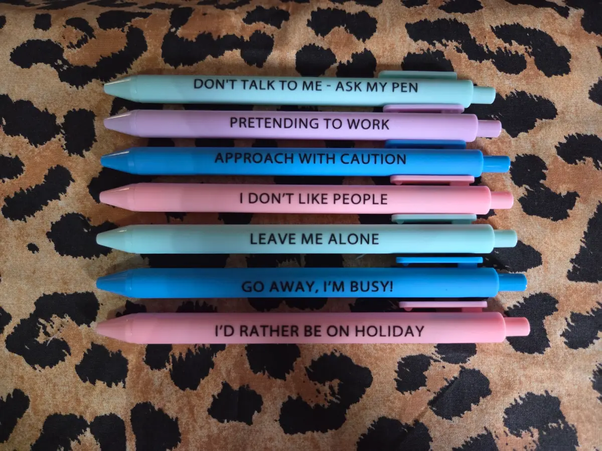 Set of 7 sarcastic pens