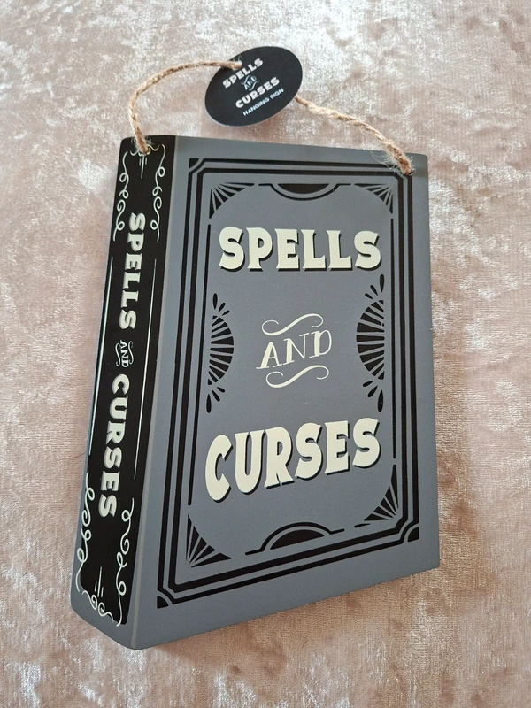 Gothic Book Hanging Wall Sign – Witchy Spells Curses Wooden Door Decor Gift 21cm