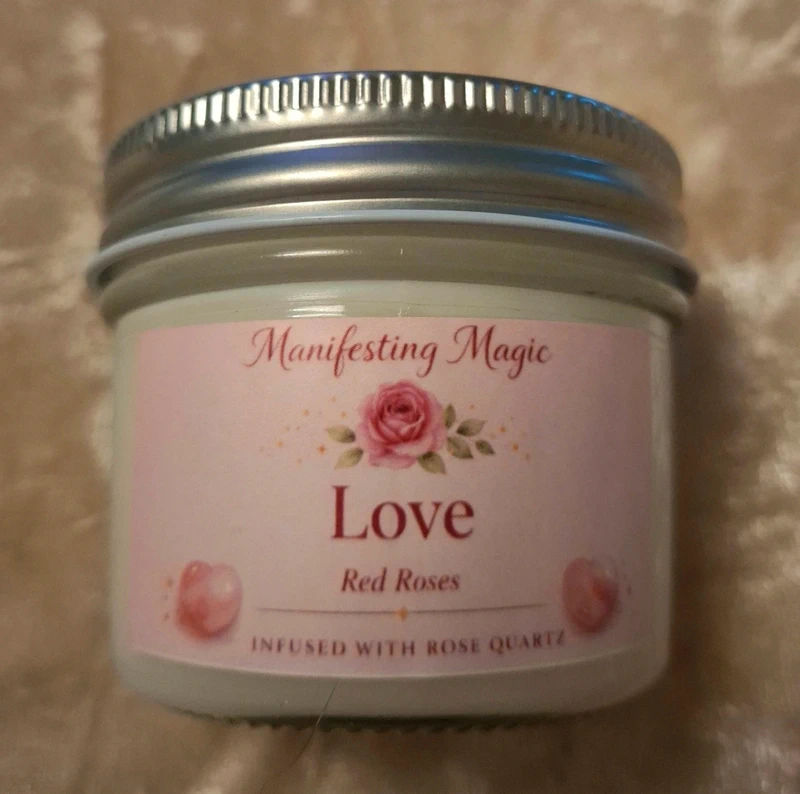 Manifesting Magic "Love" Crystal Soy Candle – Red Roses & Rose Quartz 6cm Jar