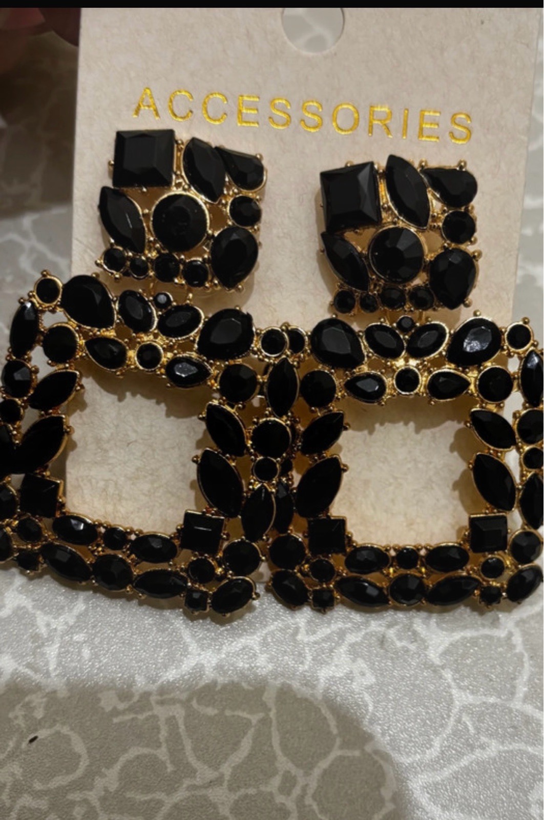 Black Crystal Square Drop Earrings – Gold‑Tone Setting – Brand New