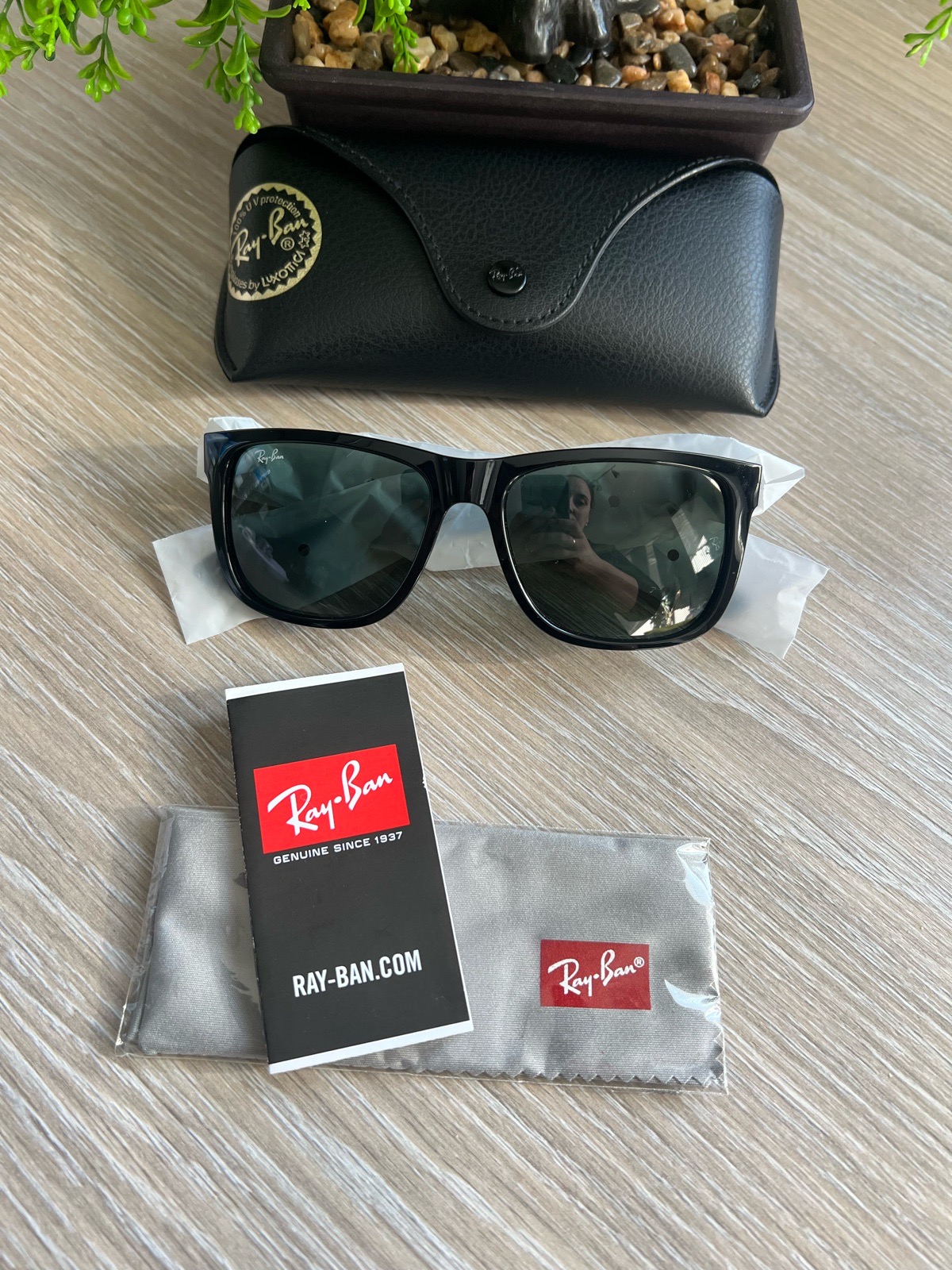 Men sunglasses brand new