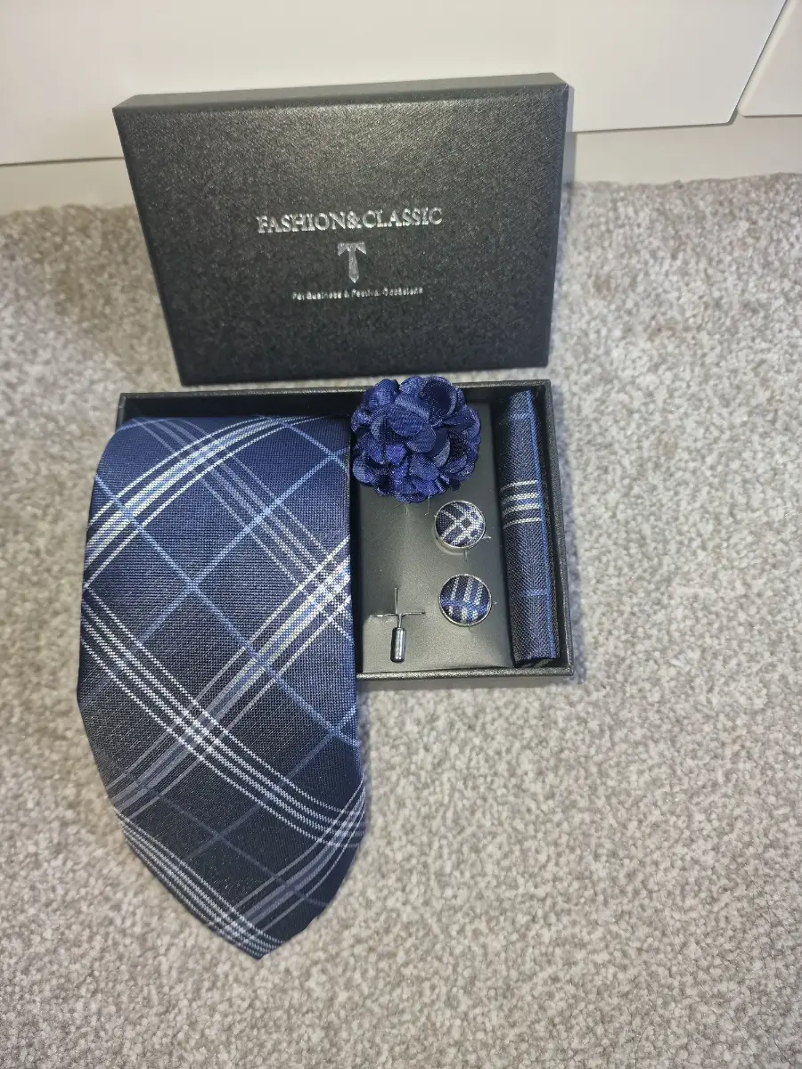 Fashion&Classic Tie For Bussiness&Occions Navy blue