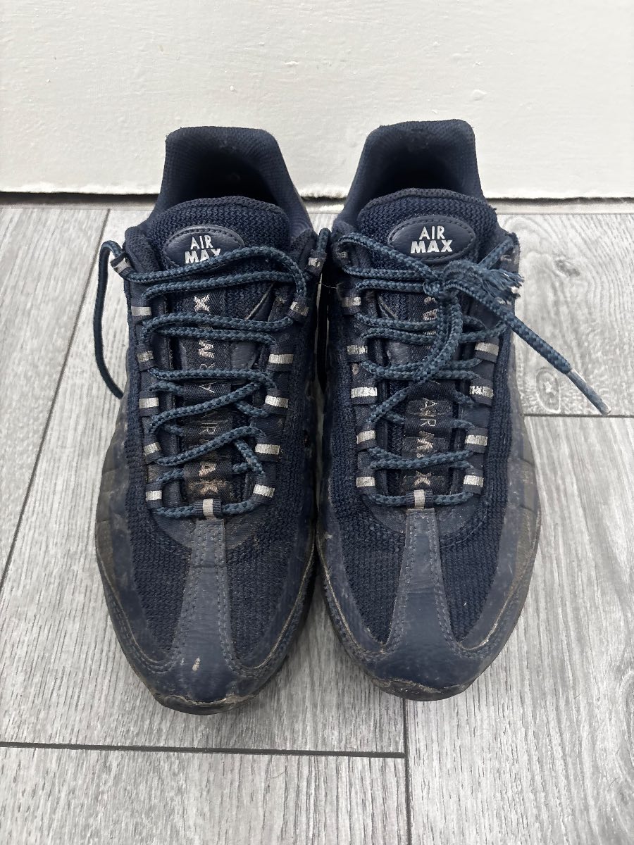 Nike air max navy blue