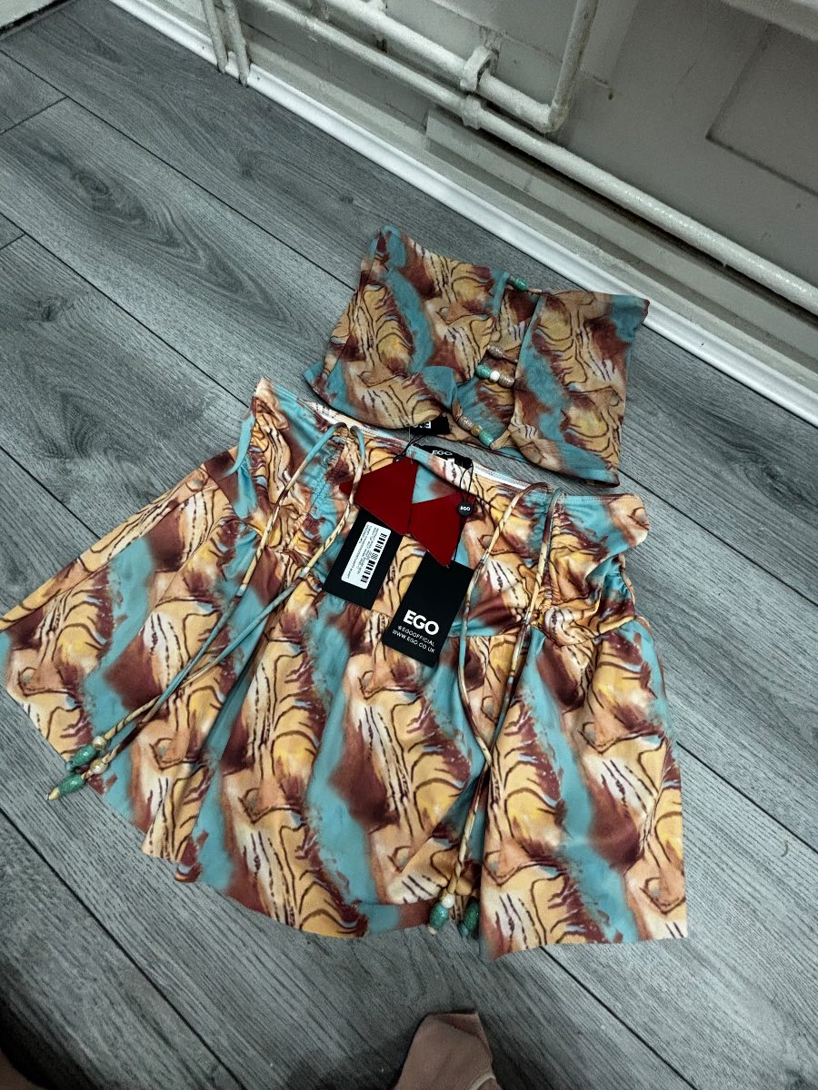 Skirt and top co ord set