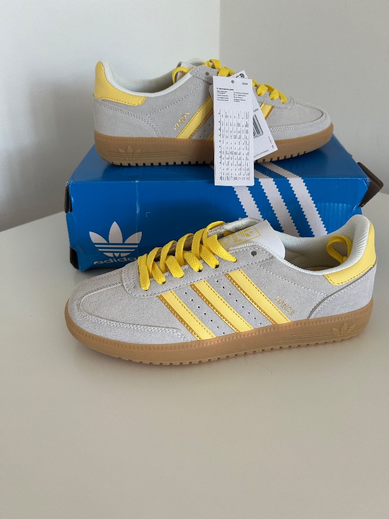 Adidas women’s size 6.5