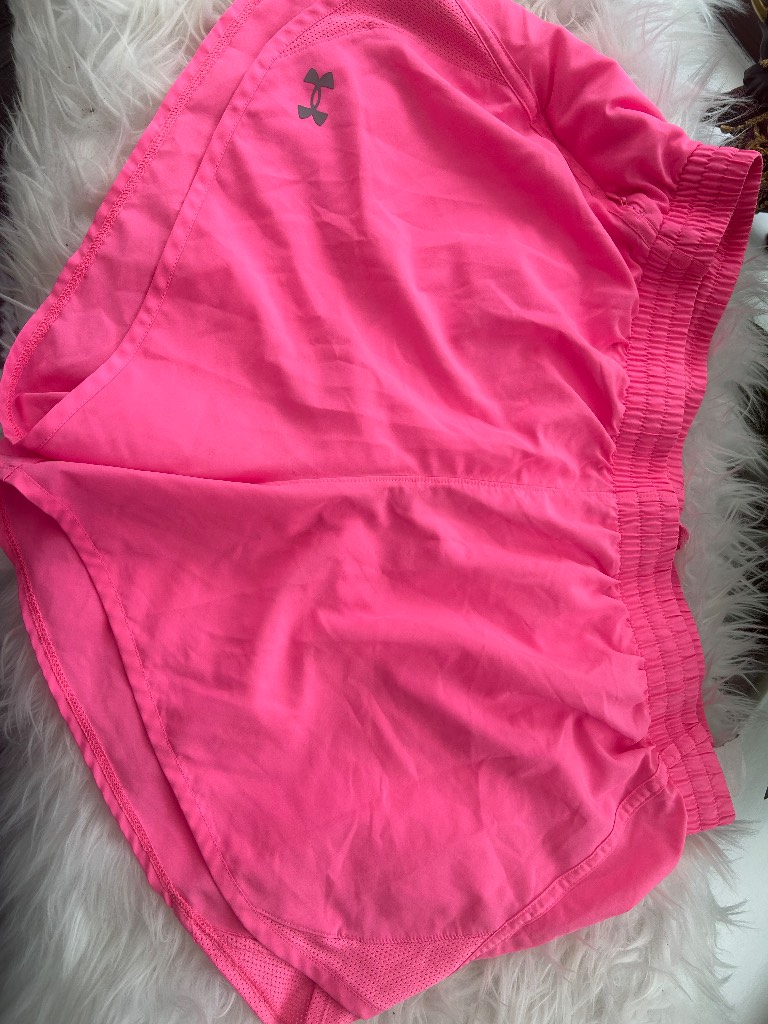 Under Amour shorts size xxl ladies