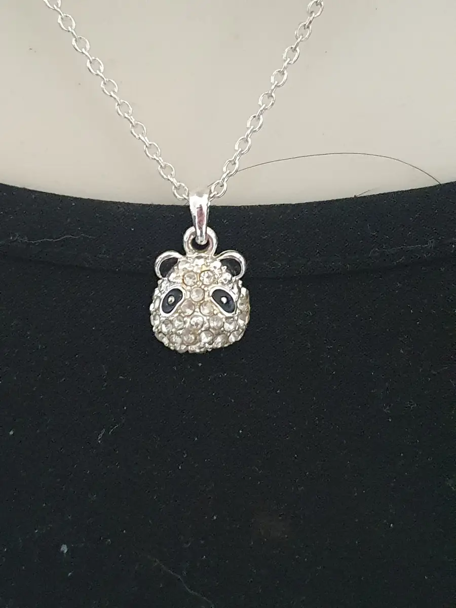 No label panda diamante  pendant  silver colour necklace