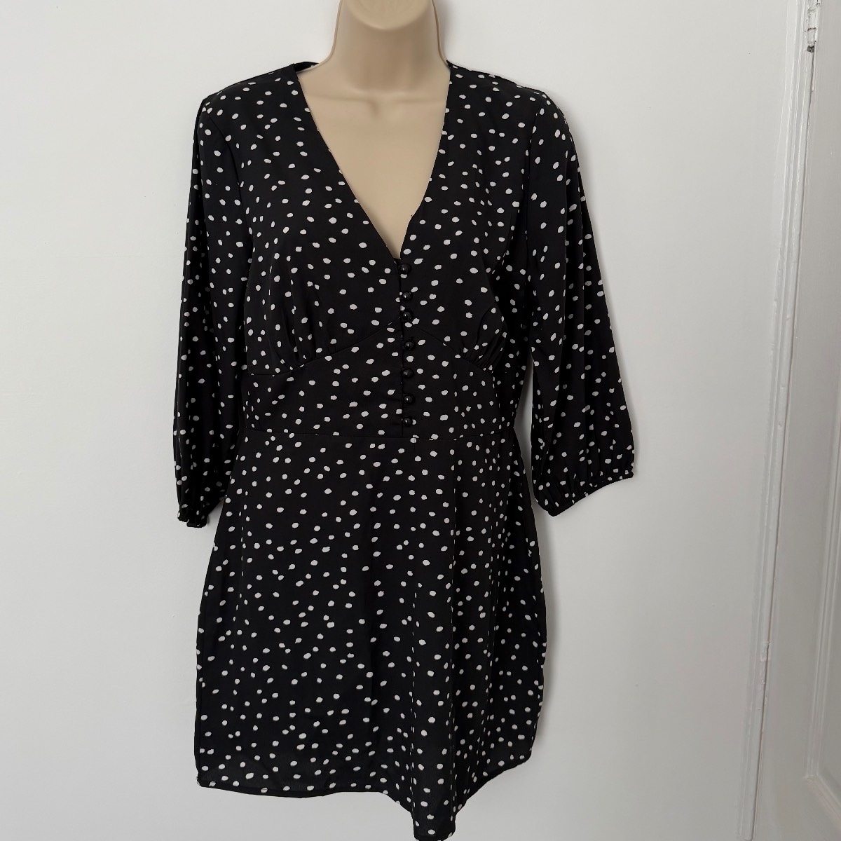 Black Polka Dot Volume Sleeve Dress | BooHoo | UK 12