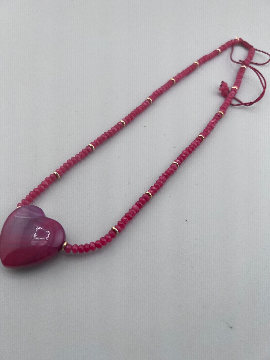 New Lola Rose vibrant Red Pink gemstone Heart Pendant Beaded Necklace