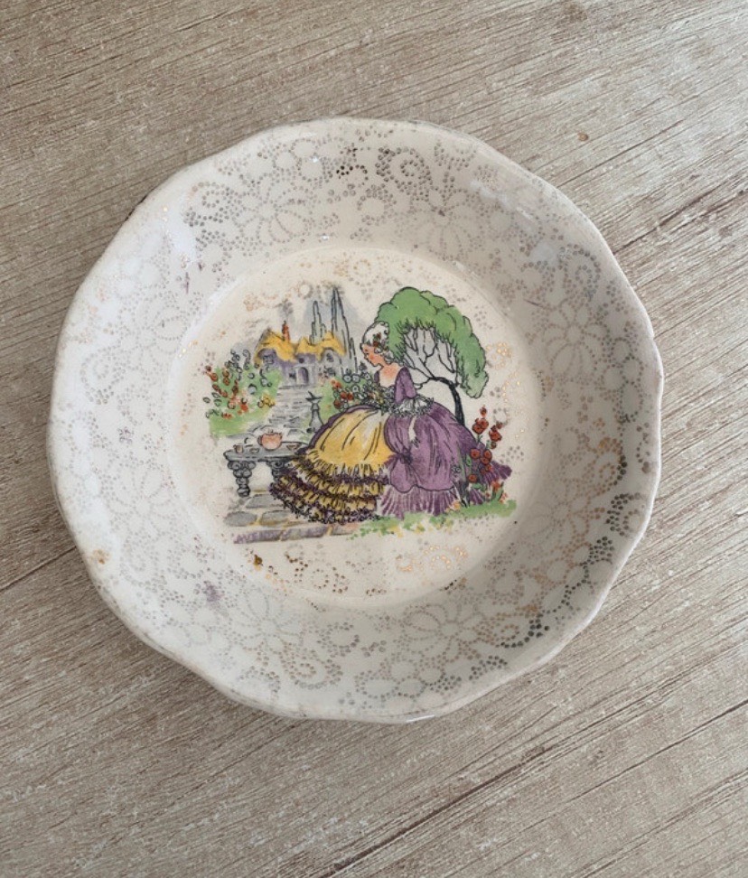 Vintage H.K. Tunstall Crinoline Lady Pin Trinket Dish 4699 England