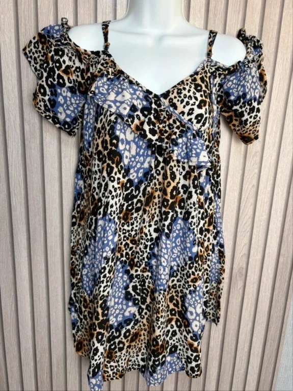 Forever 21 Leopard Print Cold Shoulder Dress Size S Summer Dress