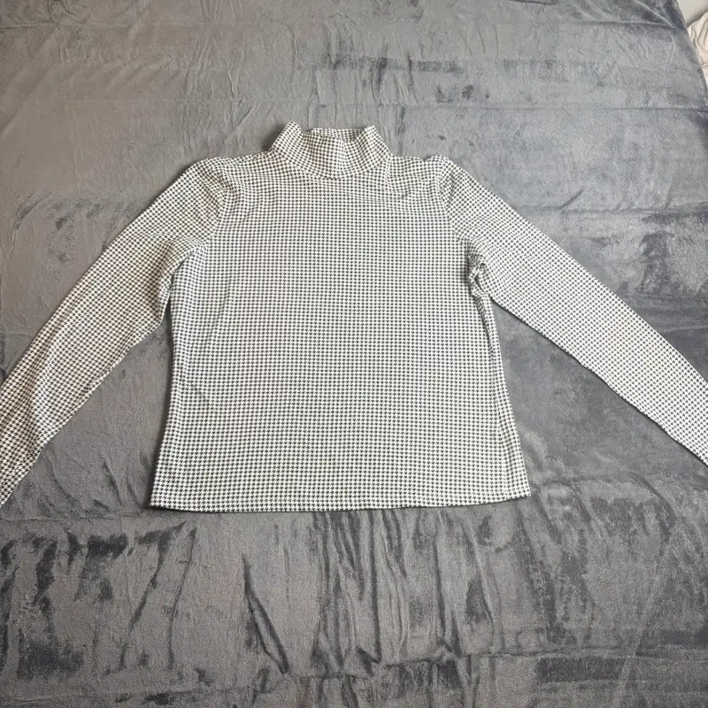 Monki Houndstooth High Neck Long Sleeve Top Size L Black White Stretch Cotton