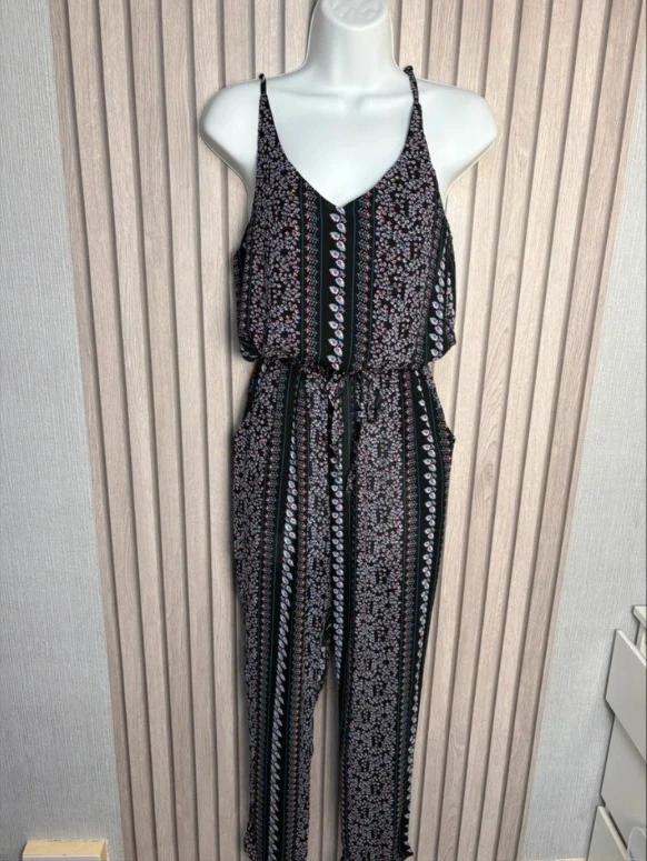 Mela London Black Floral Print Jumpsuit – UK Size 8 Summer