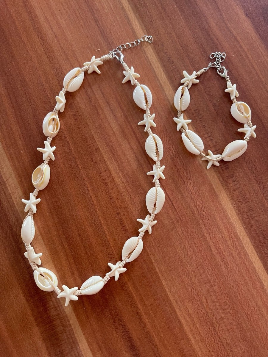 Beach holiday summer necklace and bracelet set