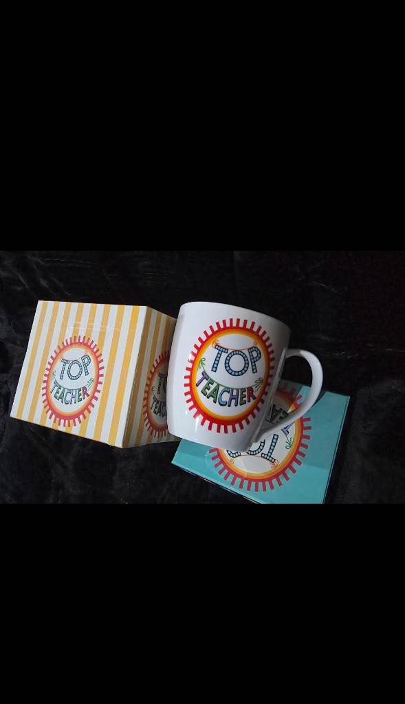 Top teacher novelty mug in box brand new
