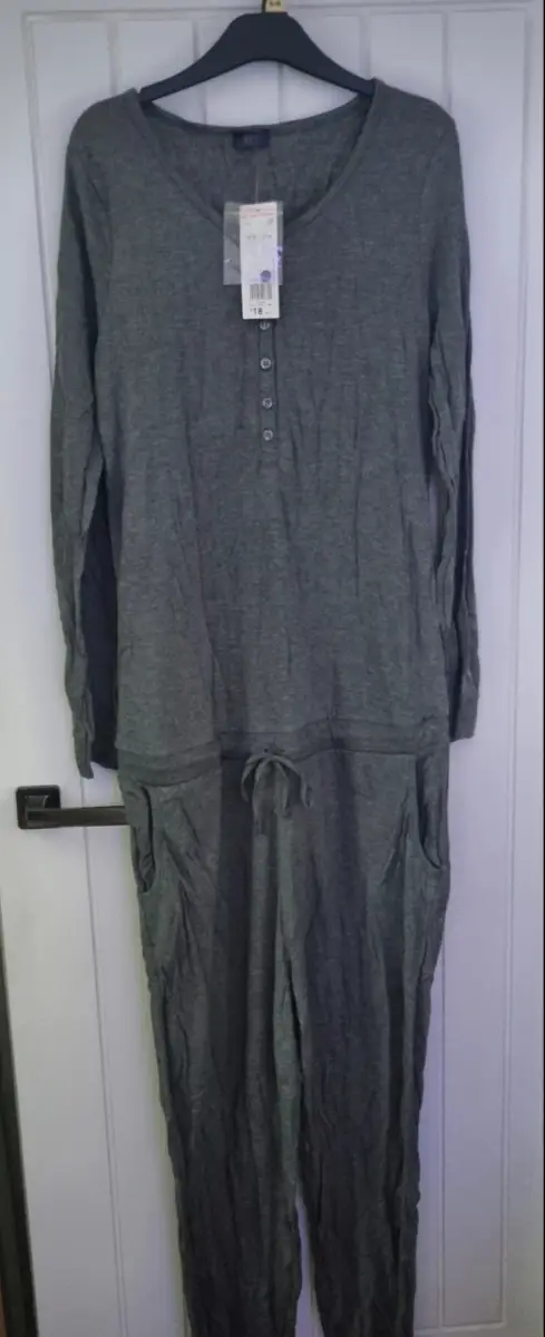 Womens onesie brand new grey size 16-18