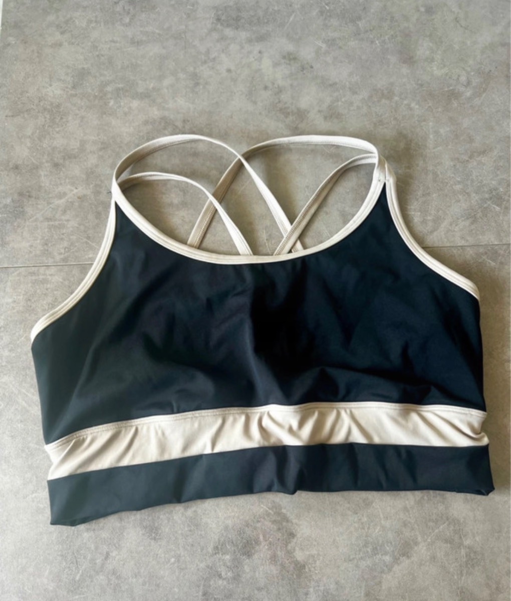 Gilly hicks sports bra size Large
