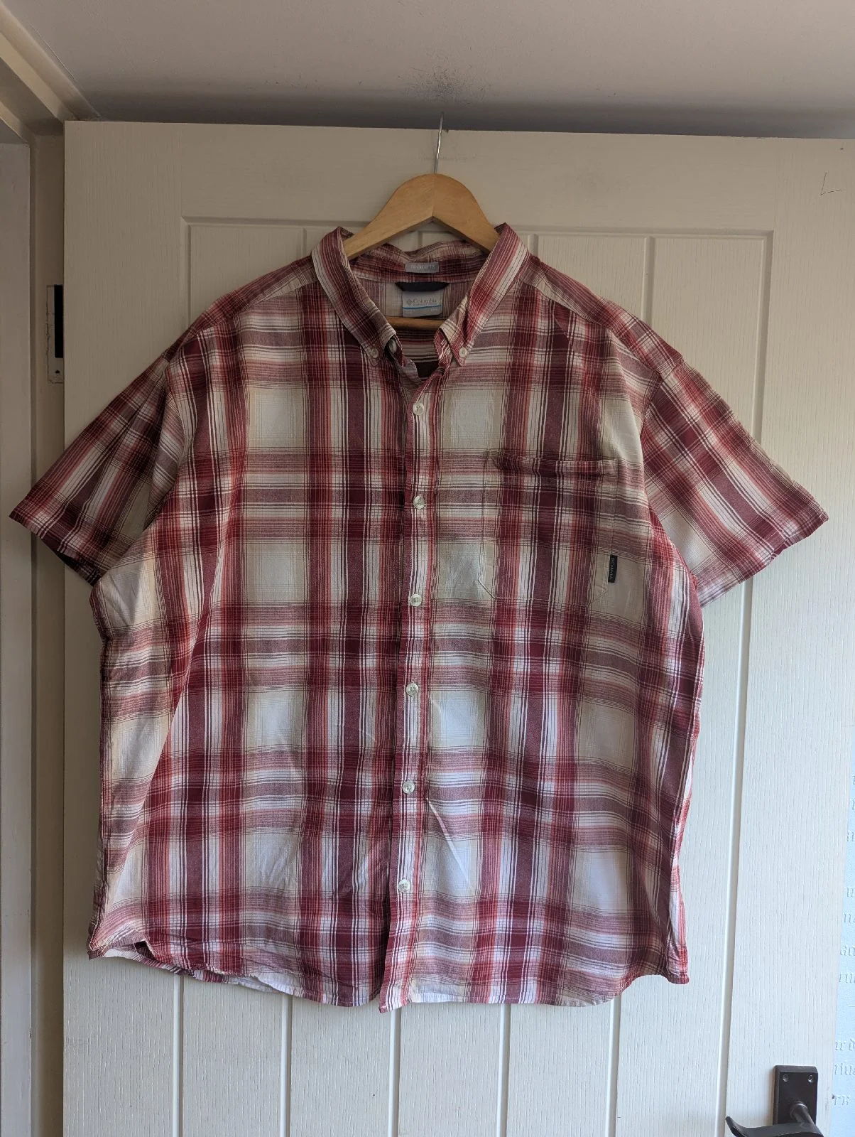 Columbia Men’s XXL Red Cream Checked Short Sleeve Shirt Regular Fit